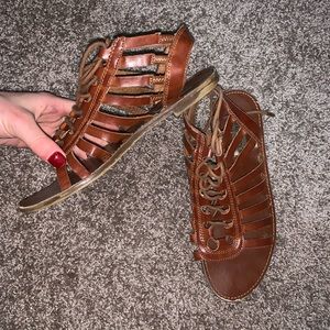 Steve Madden Lace Up Gladiator Sandal - Size 7